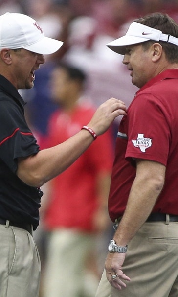 Is LSU Looking at Bob Stoops in Its Search for a New Head Coach?